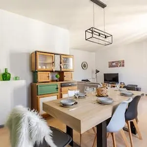 Apartment Maison De Avec Garage Et Terrasse, Lourdes